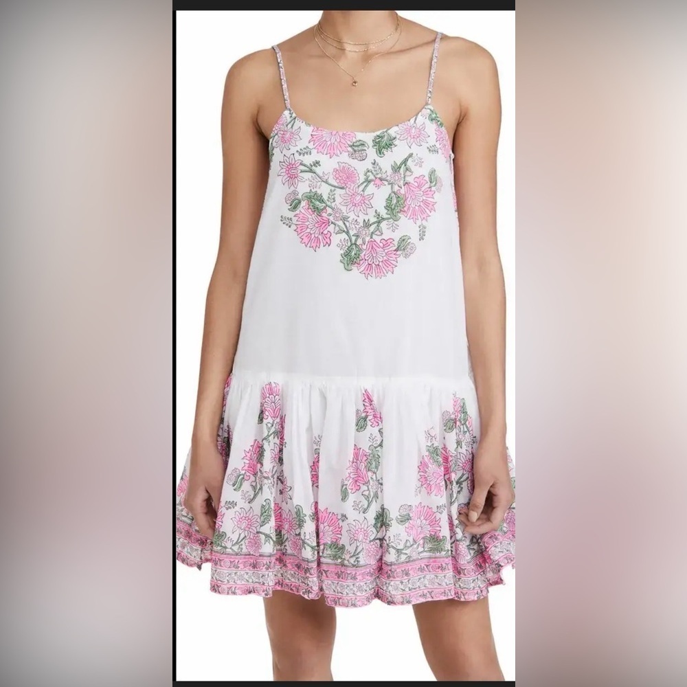 Juliet Dunn sleeveless floral patterned flare mini dress i